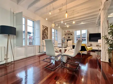 Piso en calle de Bidebarrieta