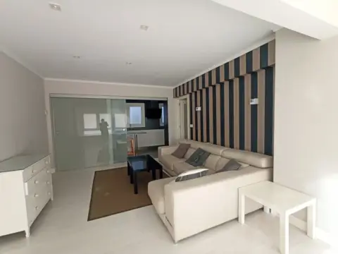 Piso en calle de Blas de Otero, 59