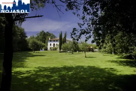 Casa rústica en Barrio de San Pantaleón de Aras