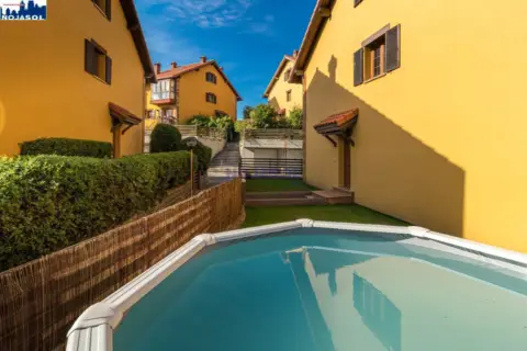 Chalet adosado en calle Monte de Azaga