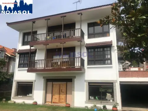 Casa en Paseo de Trengandín