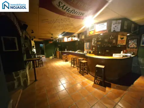 Local comercial en Avenida de los Ris