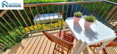 Apartamento en calle Pinares