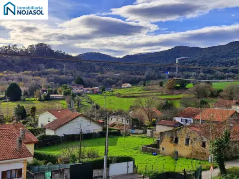 Casa unifamiliar en Plaza de Ramón Mazas