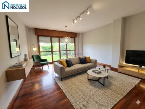 Chalet adosado en calle Rio Ason