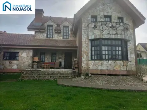 Chalet en Barrio de la Iglesia de San Mamés