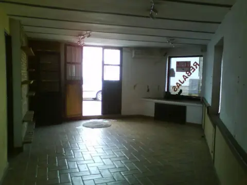 Local comercial en Valverde del Camino