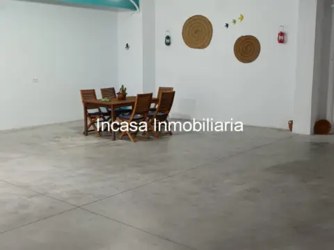 Local comercial en Valverde del Camino