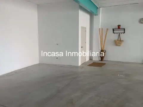 Local comercial en Valverde del Camino