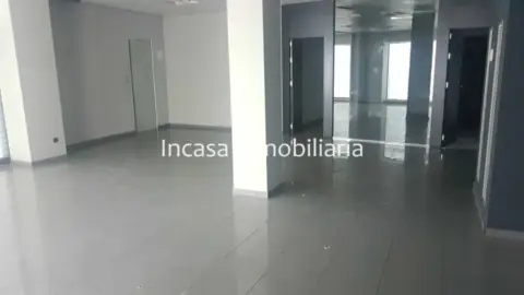 Local comercial en calle Real de Arriba