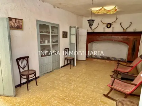 Casa en Zalamea La Real