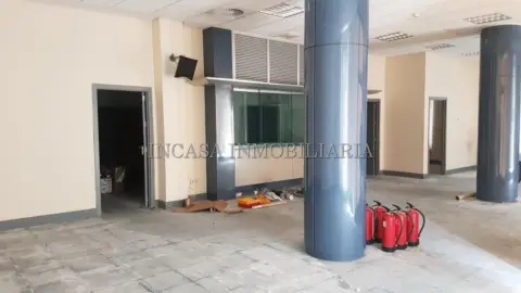 Local comercial en Centro
