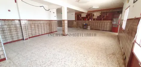 Local comercial en Centro