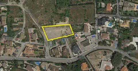Terreno en calle Encina