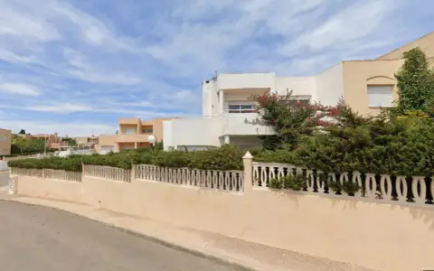 Chalet en Pasaje del Acantilado