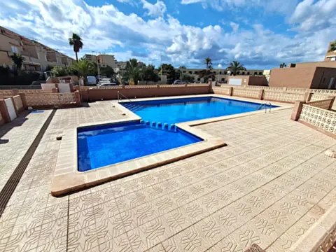 Piso en Urbanización Albatros, nº 1