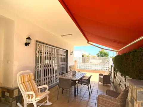 Chalet adosado en calle de El Greco