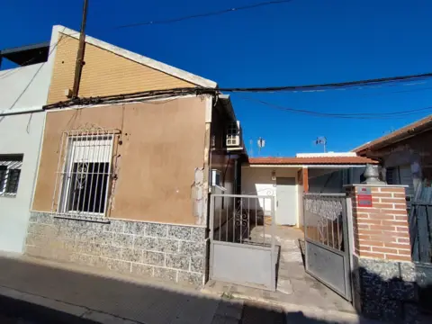 Casa en calle del Bidasoa
