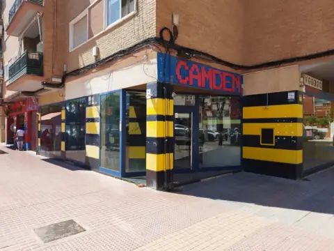 Local comercial en calle Carmen Conde, 57