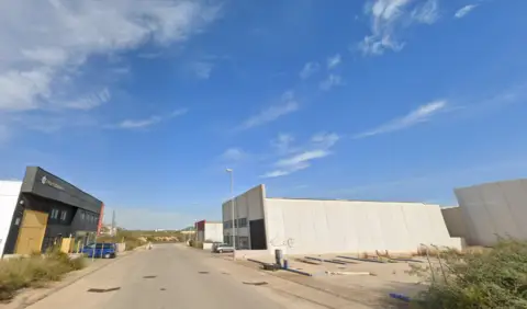 Nave industrial en Poligono Babezo Beaza