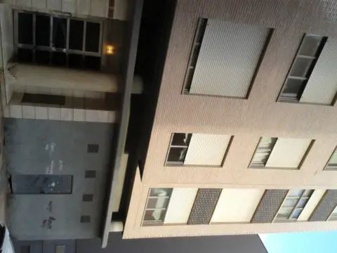 Local comercial en calle Santa Lucía