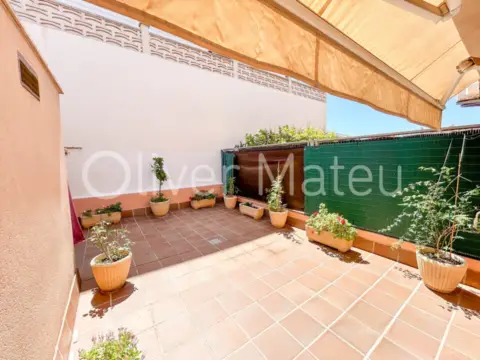 Chalet adosado en Carrer de Bernat Visca