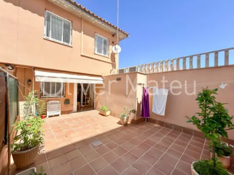 Chalet adosado en Carrer de Bernat Visca