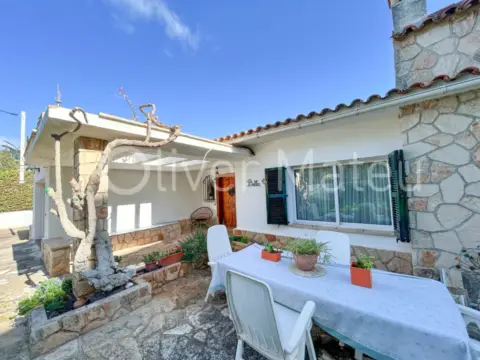 Chalet unifamiliar en Carrer de Saridakis