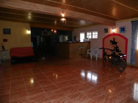 Chalet en Cervera del Maestre