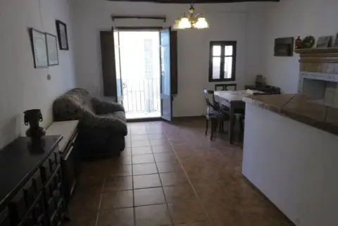 Casa en Cervera del Maestre