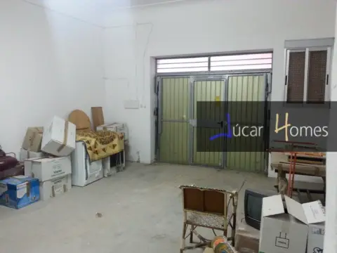 Casa en calle Maestro Serrrano, nº 26