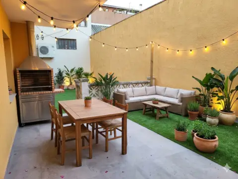 Piso en Carrer Transversal