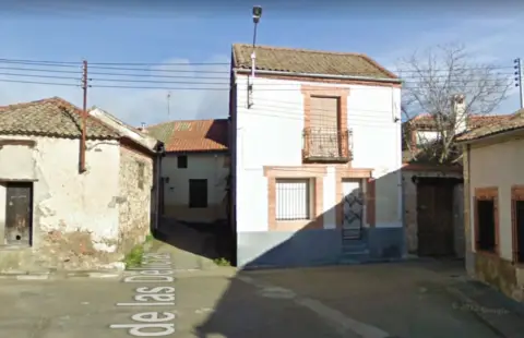 Casa en Plaza de las Delicias, 12