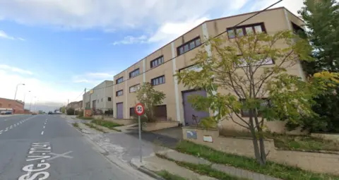 Nave comercial en Avenida de Hontoria, 11