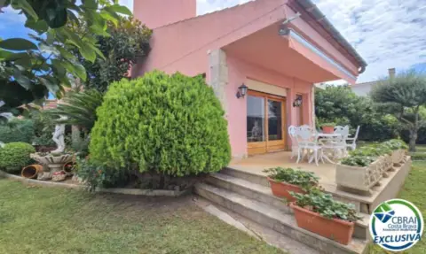 Casa – Roses