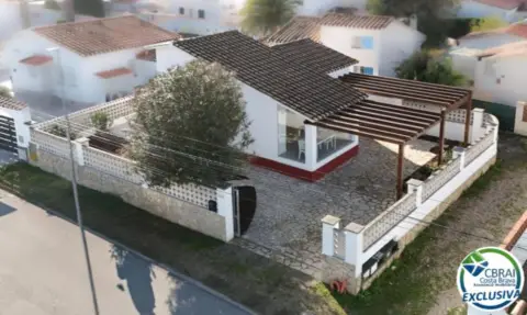 Casa – Roses