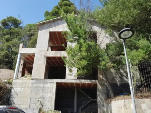 Chalet en calle Llobregat, nº 12