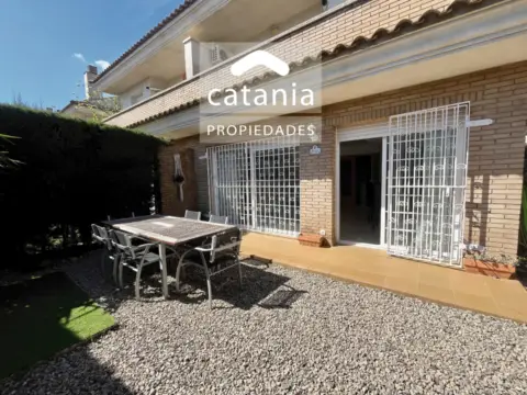 Casa pareada en Regueral-Prat d'en Forès