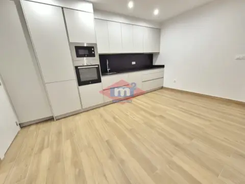 Piso en calle Baldranes