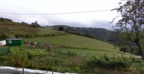 Terreno en calle Friera