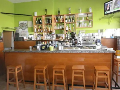 Local comercial en Ciudad Naranco