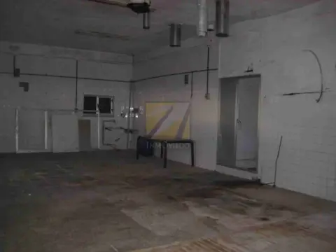 Nave industrial en El Berron