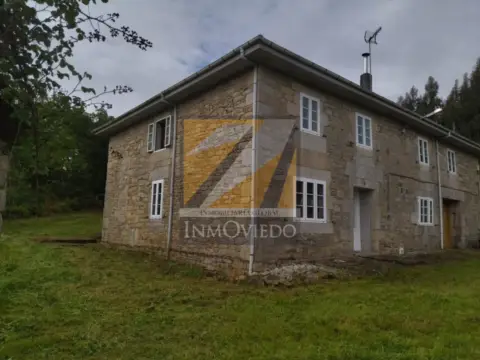 Casa en calle Carballido