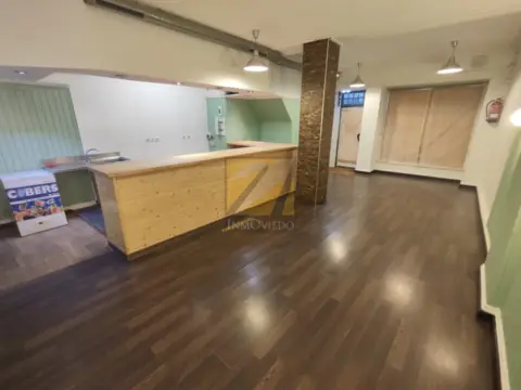 Local comercial en calle del General Zuvillaga