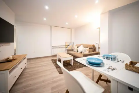 Piso en calle de Gascona