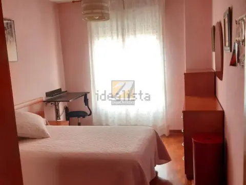 Piso en calle del Pintor Orlando Pelayo