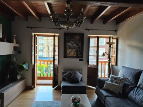 Casa adosada en Pola de Siero