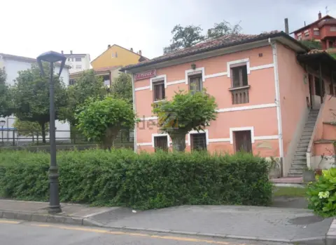 Casa en calle de la Huerta