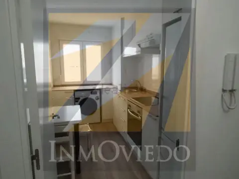 Piso en calle de Fuertes Acevedo