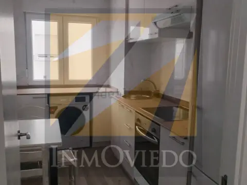 Piso en calle de Fuertes Acevedo